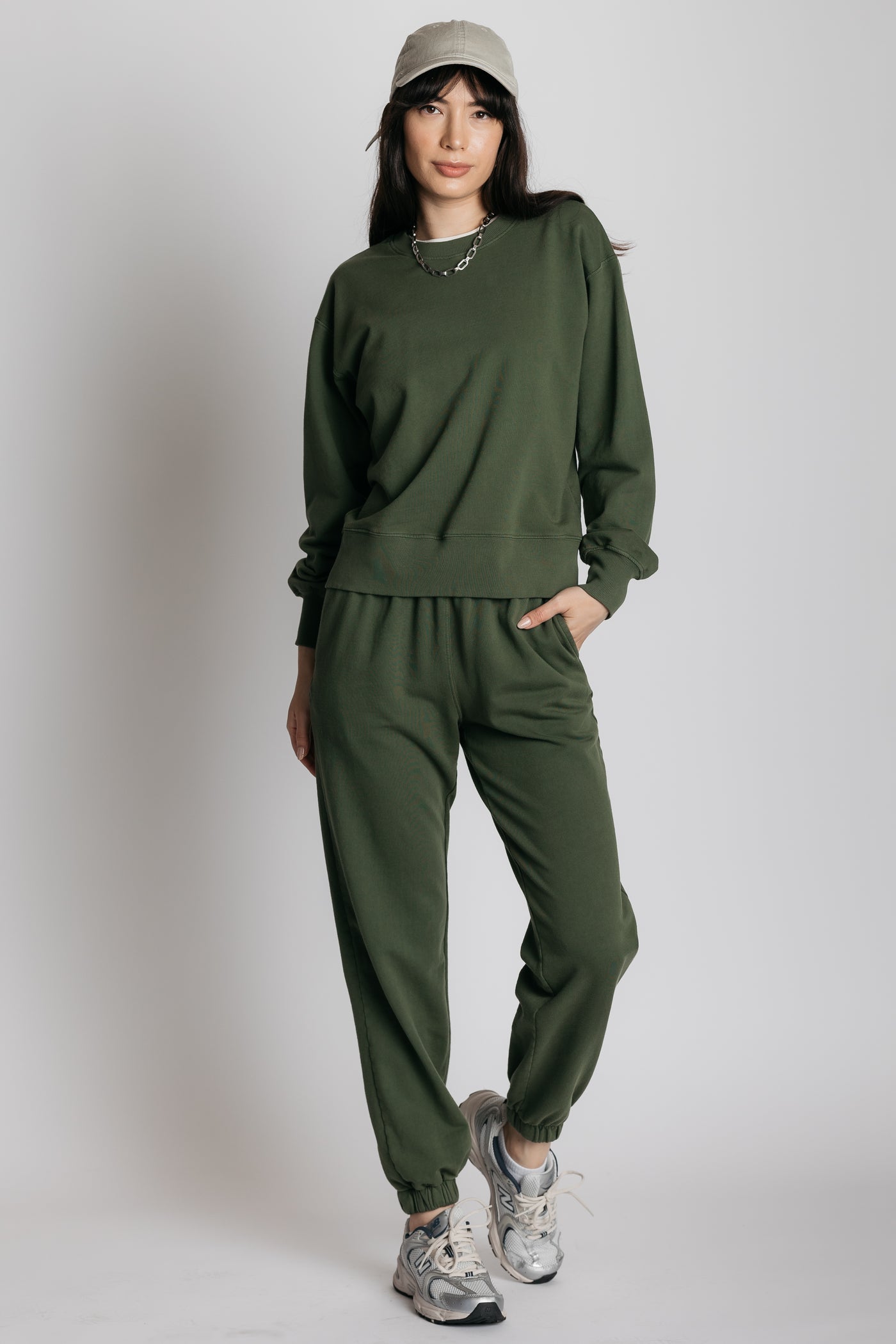 olive libris sweater