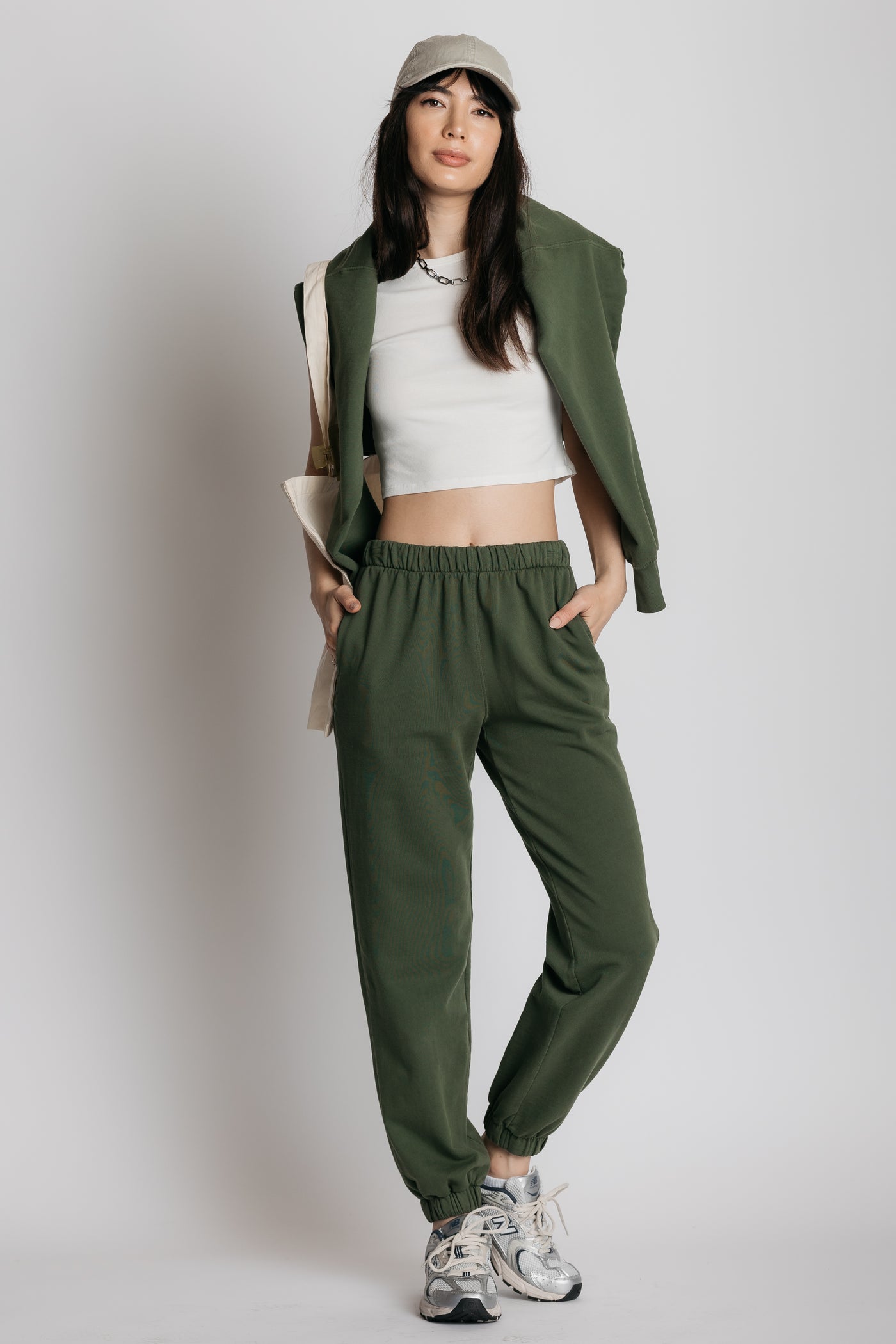 olive catalog sweatpants