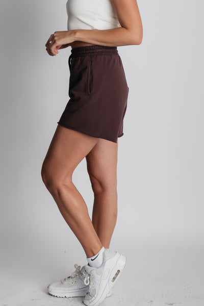 chestnut archive shorts